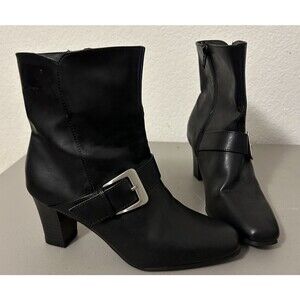 PREDICTIONS Black Ankle Boots Side Zip with Buckle women’s Size 5